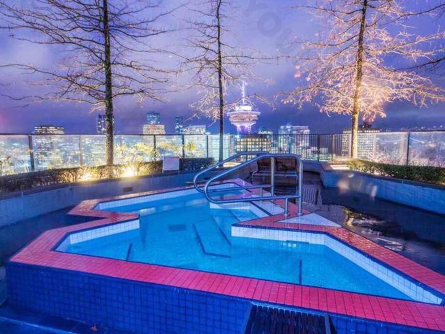 Central Luxury Apartment With Best City Views! Vancouver Exterior photo